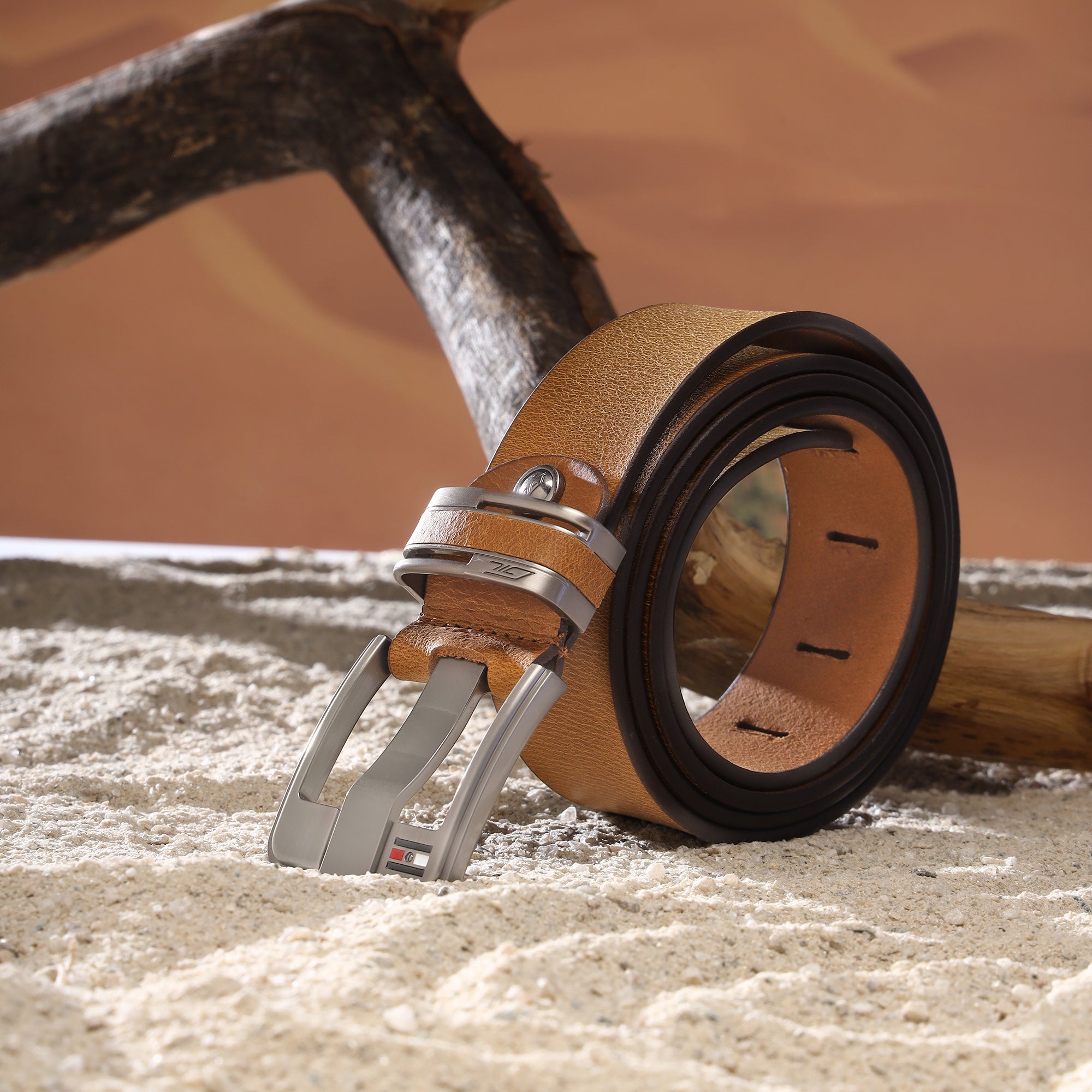GIL Casual Men's Full-Grain Wrinkle-Free Leather Belt | Alaska